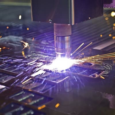 Резка металла на плазменном станке с ЧПУ