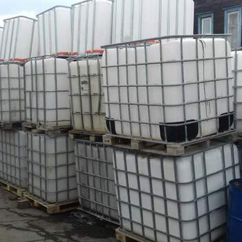 Ёмкость пластикова кубовая в металлической обрешетке (Еврокуб) 1000 л б/у